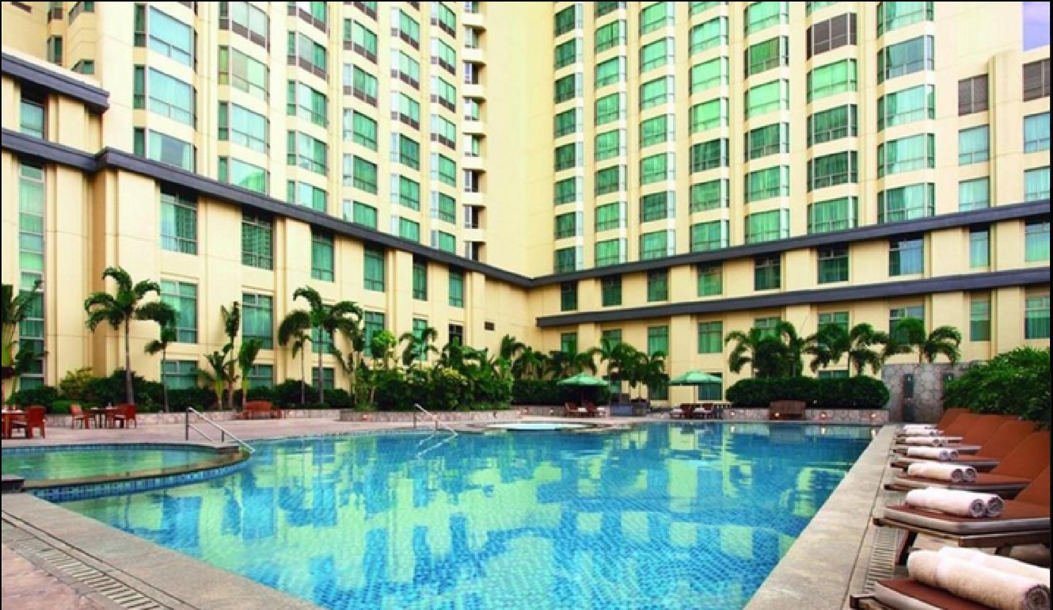 New Coast Hotel Manila Exterior photo